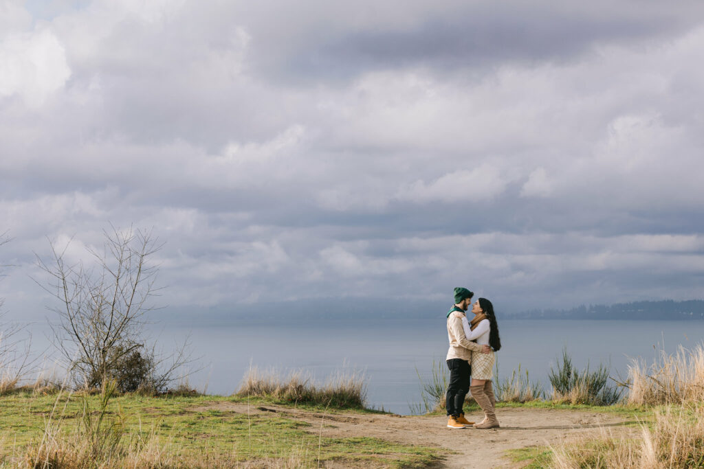 Discovery park engagement photos Seattle Wedding Photographer Loc Le Films 105